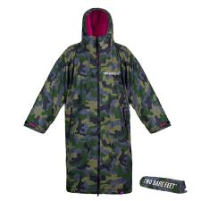 Two Bare Feet Weatherproof Changing Robe & Changing Mat - Green Camo / Raspberry